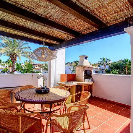 Apartment 1081 Beachfront Penthouse Jacuzzi Roofterace Lounge Wifi *