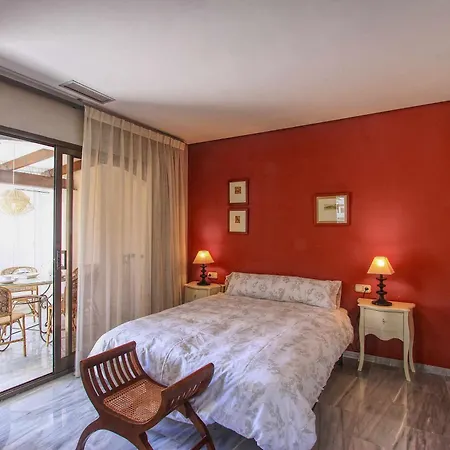 Apartment 1081 Beachfront Penthouse Jacuzzi Roofterace Lounge Wifi Marbella